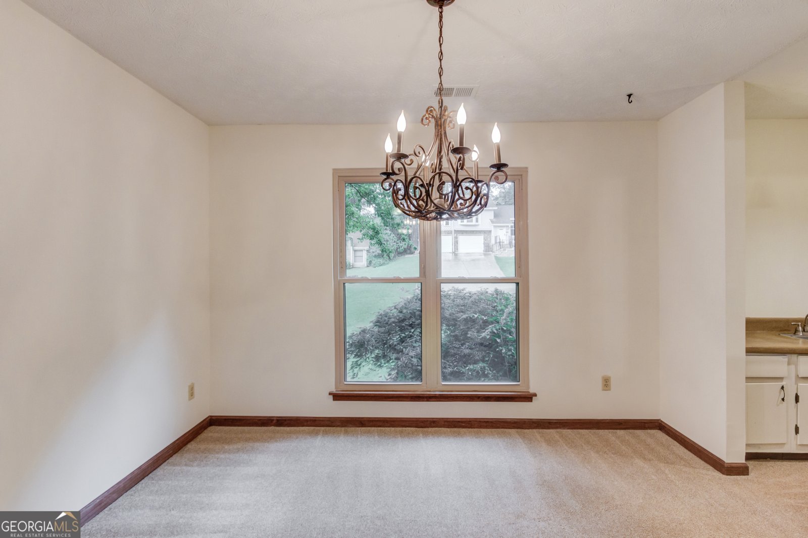 498 Candlewick Lane Lilburn - Photo 15