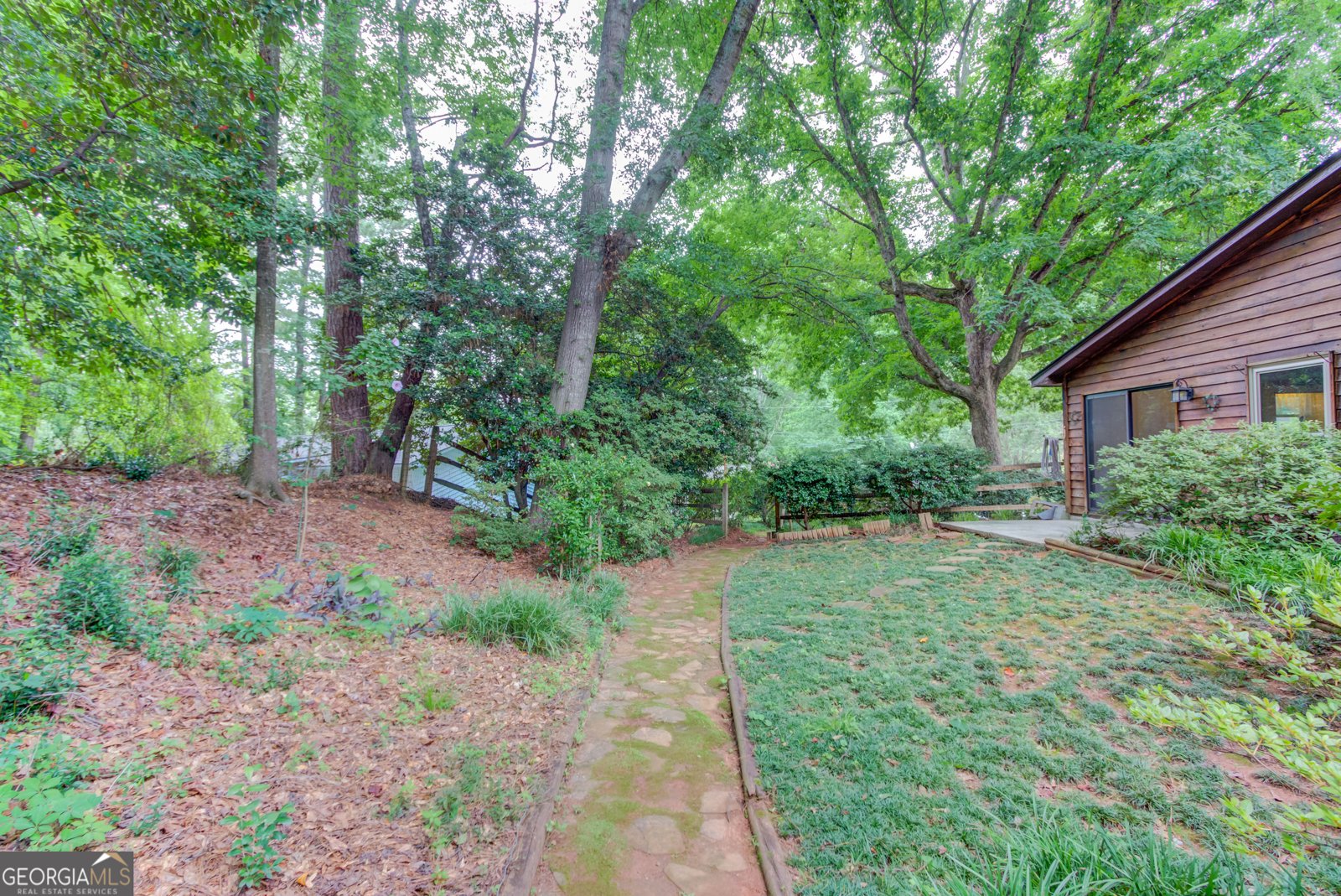 498 Candlewick Lane Lilburn - Photo 40