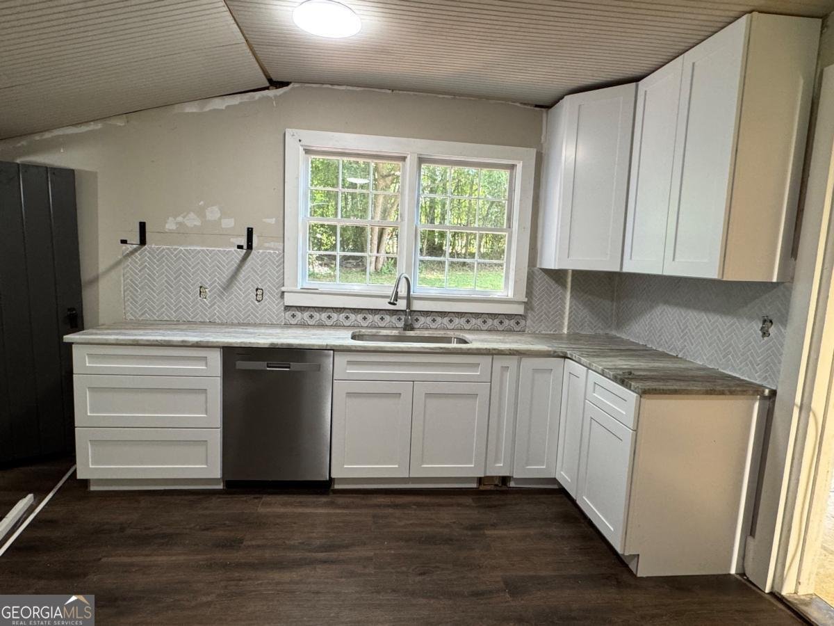 734 Bowersville Road Carnesville - Photo 9