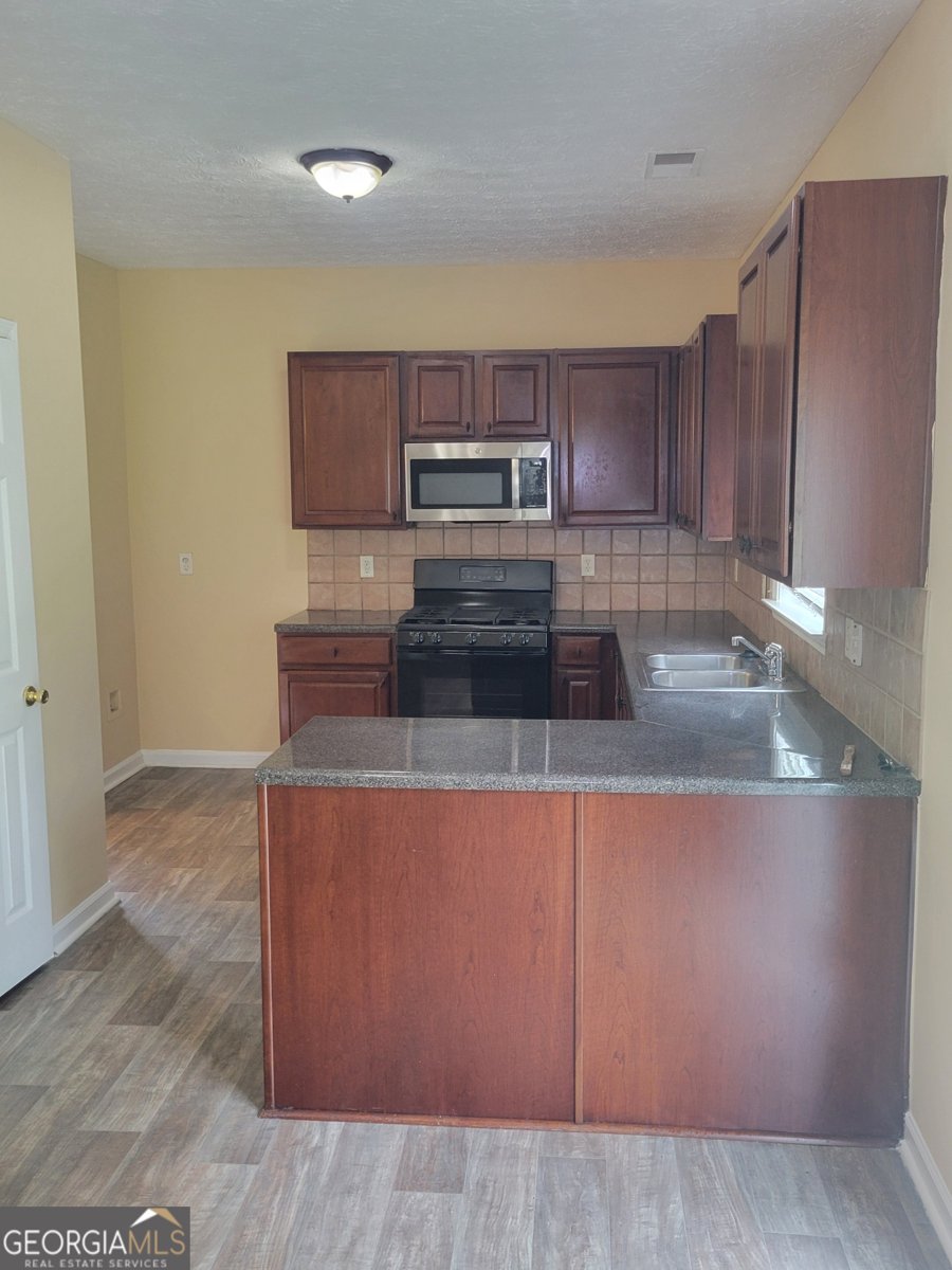 7151 Flagstone Place Union City - Photo 10