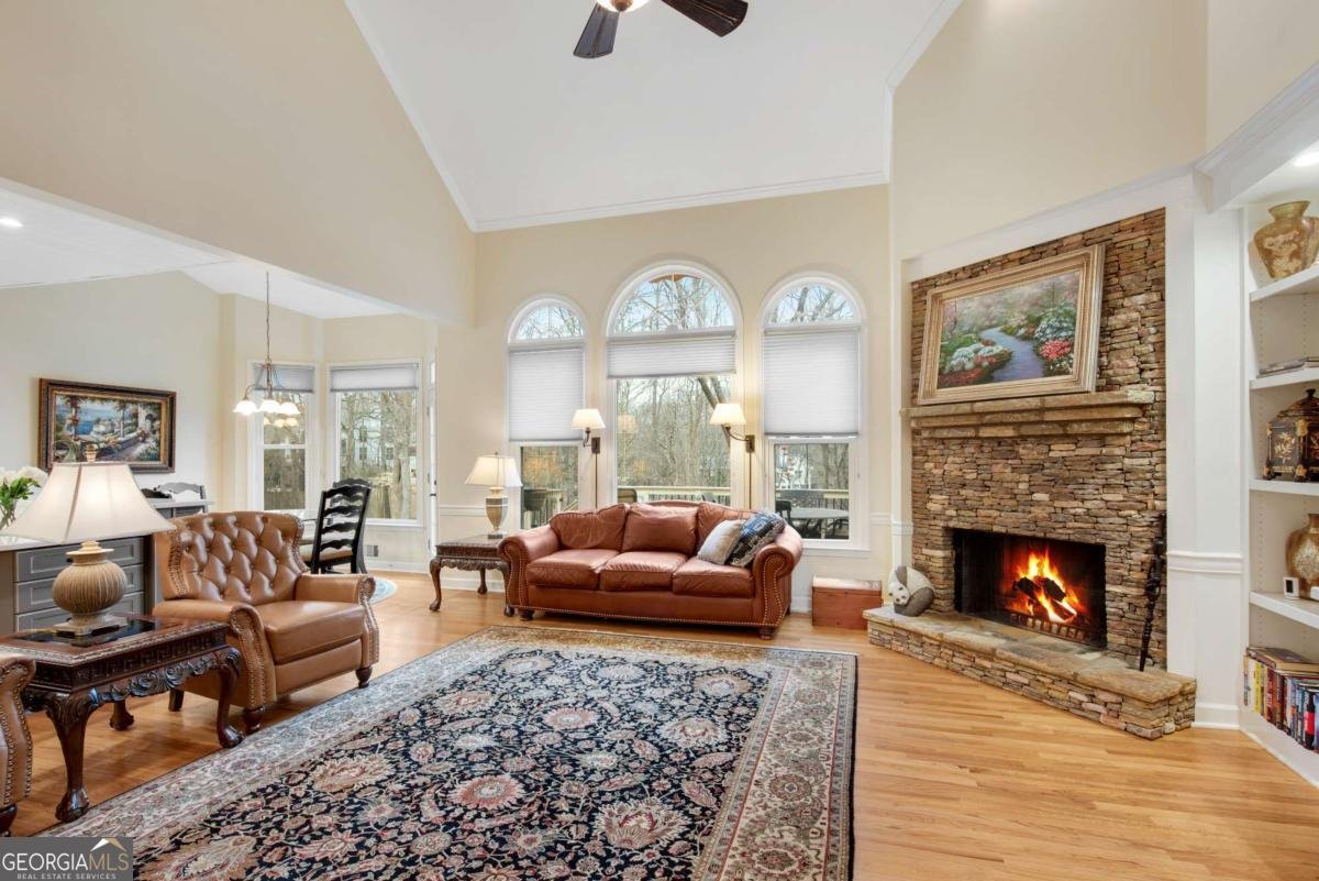 50 Lakecrest Circle Suwanee - Photo 13