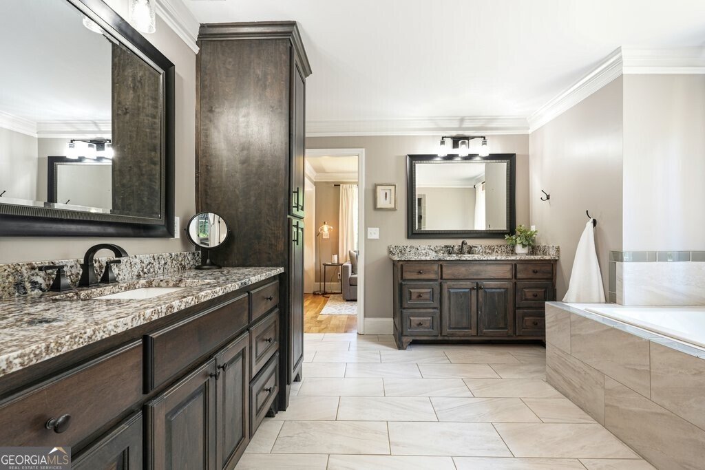 1385 Keans Court Roswell - Photo 41