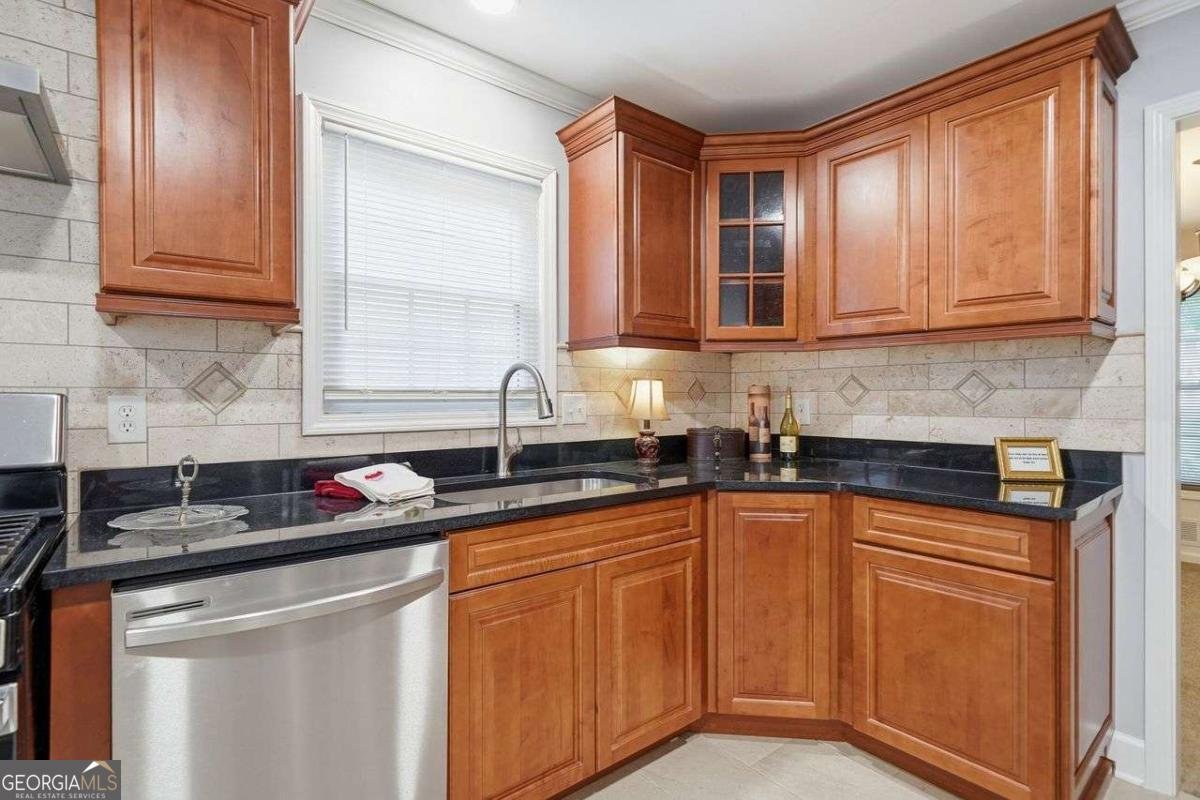 165 Tyson Circle Roswell - Photo 13