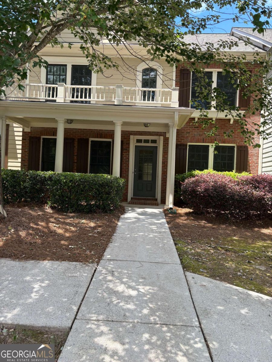 1270 Faircrest Crossing Drive Alpharetta - main photo
