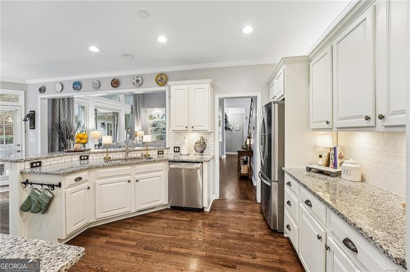 921 Laurelwood Court Canton - Photo 26