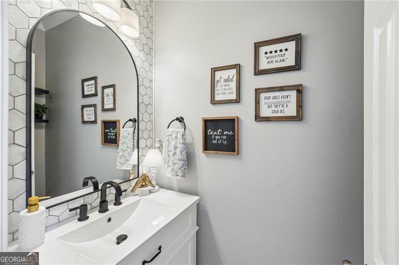 921 Laurelwood Court Canton - Photo 27
