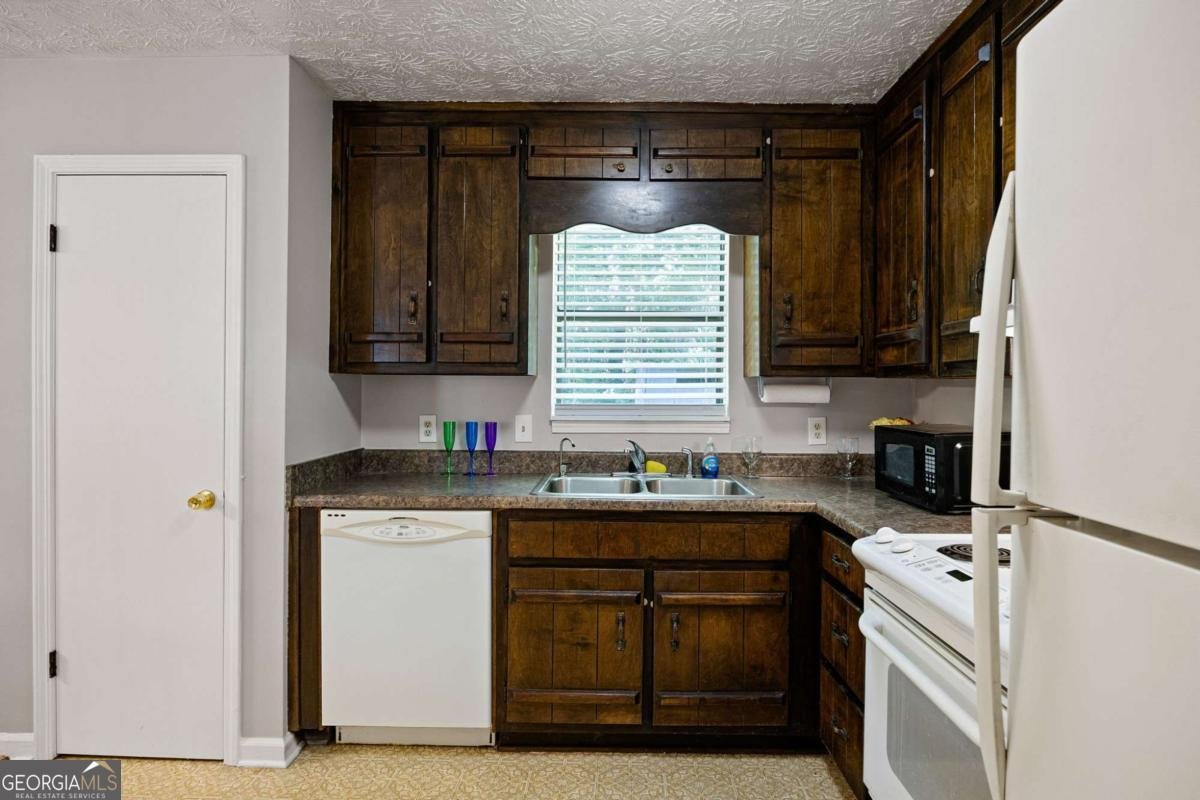 3370 Ridgecrest Drive Powder Springs - Photo 12