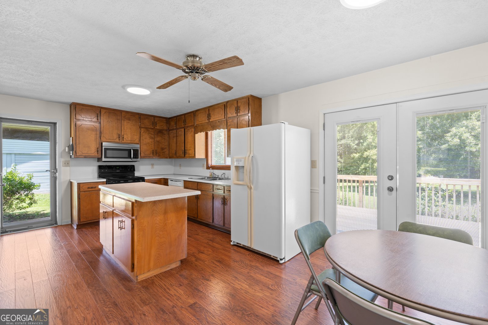1915 Leigh Drive Conyers - Photo 11