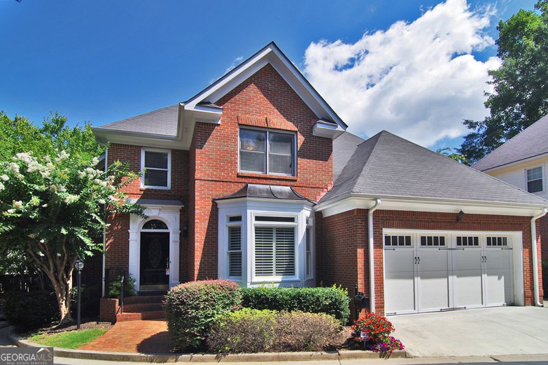 1104 Chantilly Crescent Atlanta - main photo