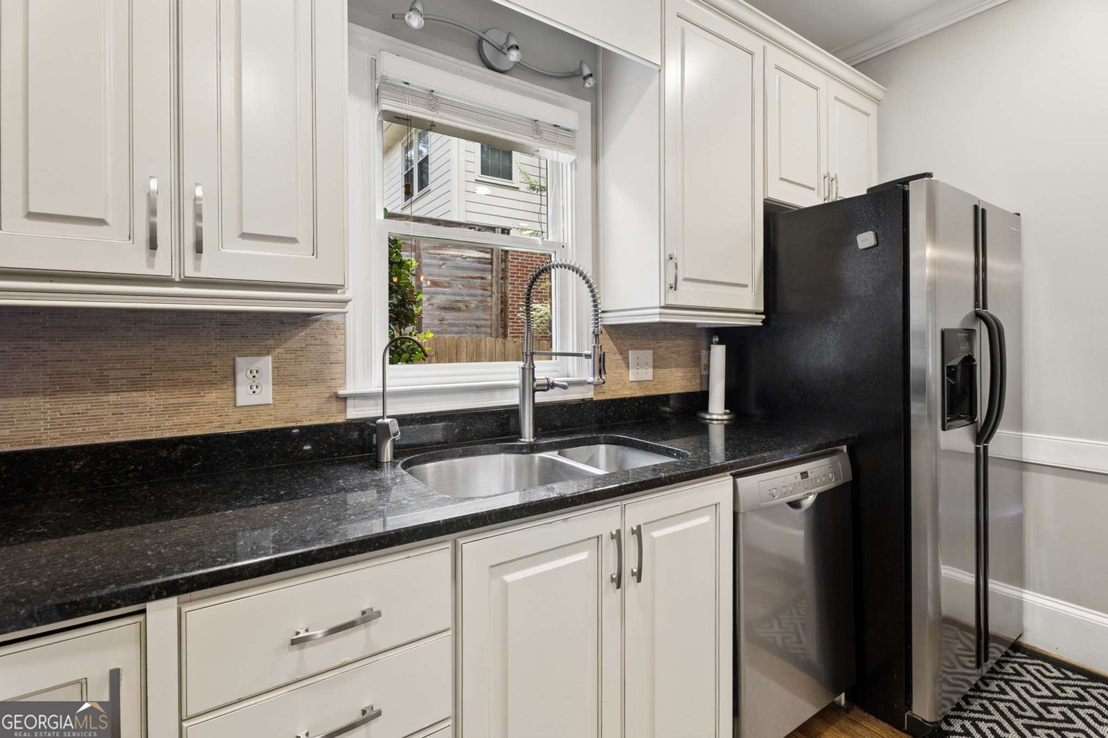 1104 Chantilly Crescent Atlanta - Photo 9