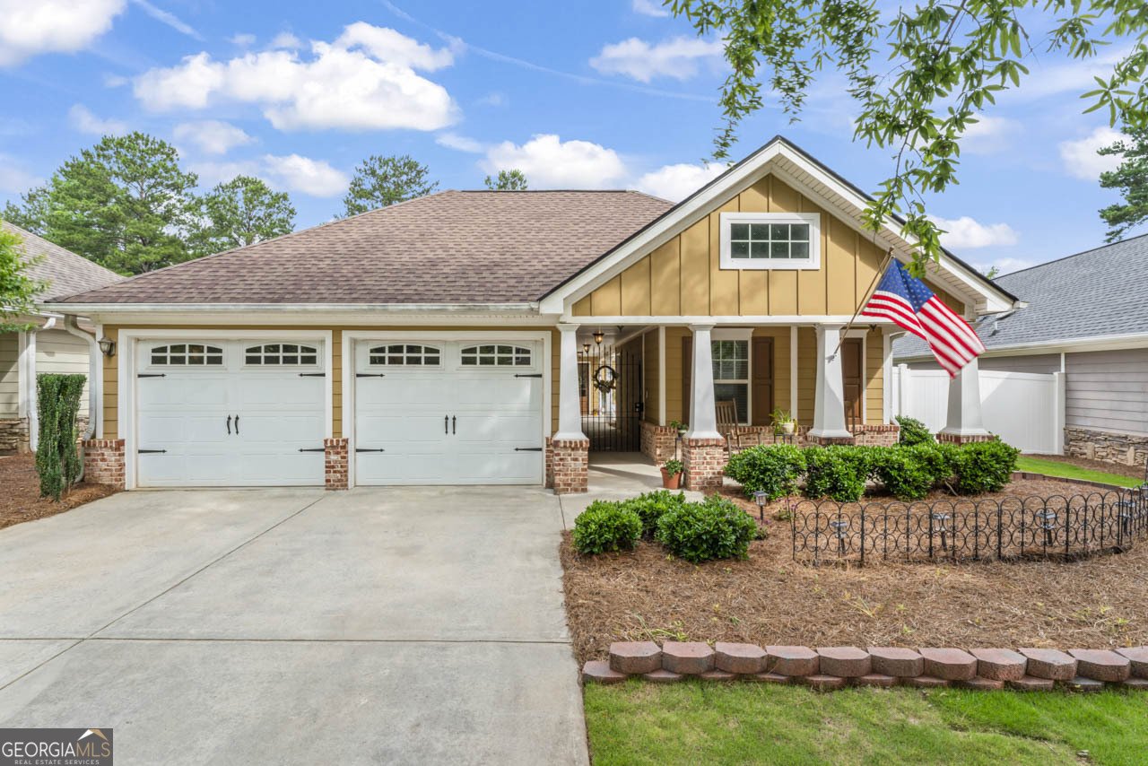 140 Cottage Club Drive Locust Grove - main photo