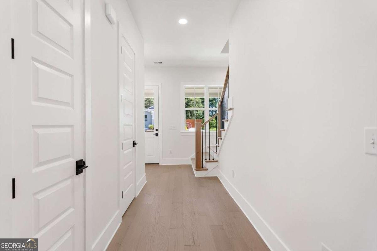 962 Mclinden Avenue Smyrna - Photo 8