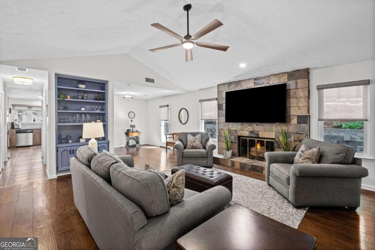 2665 Shadow Pine Drive Roswell - Photo 7