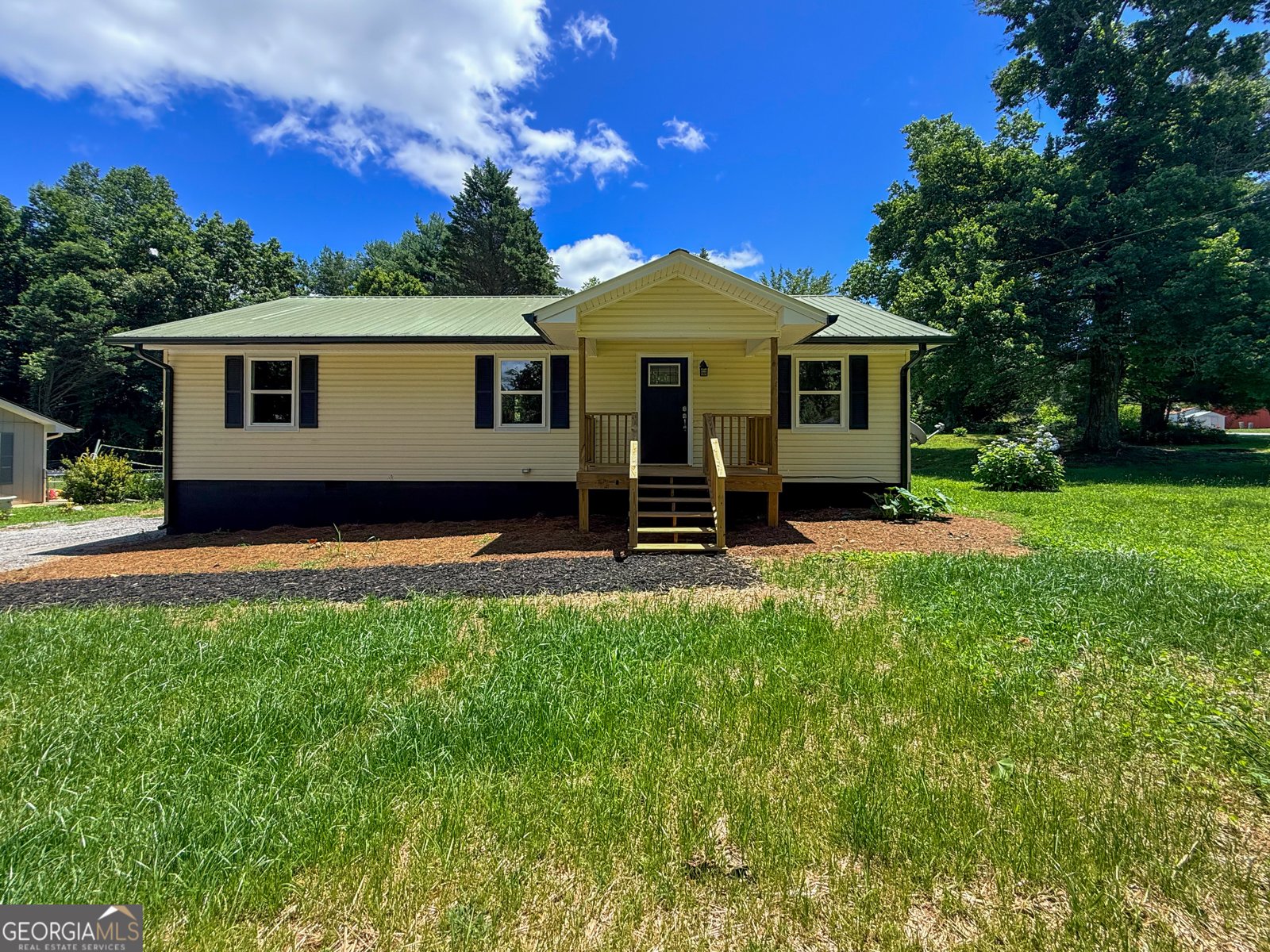 16 Veras Drive Cleveland - main photo