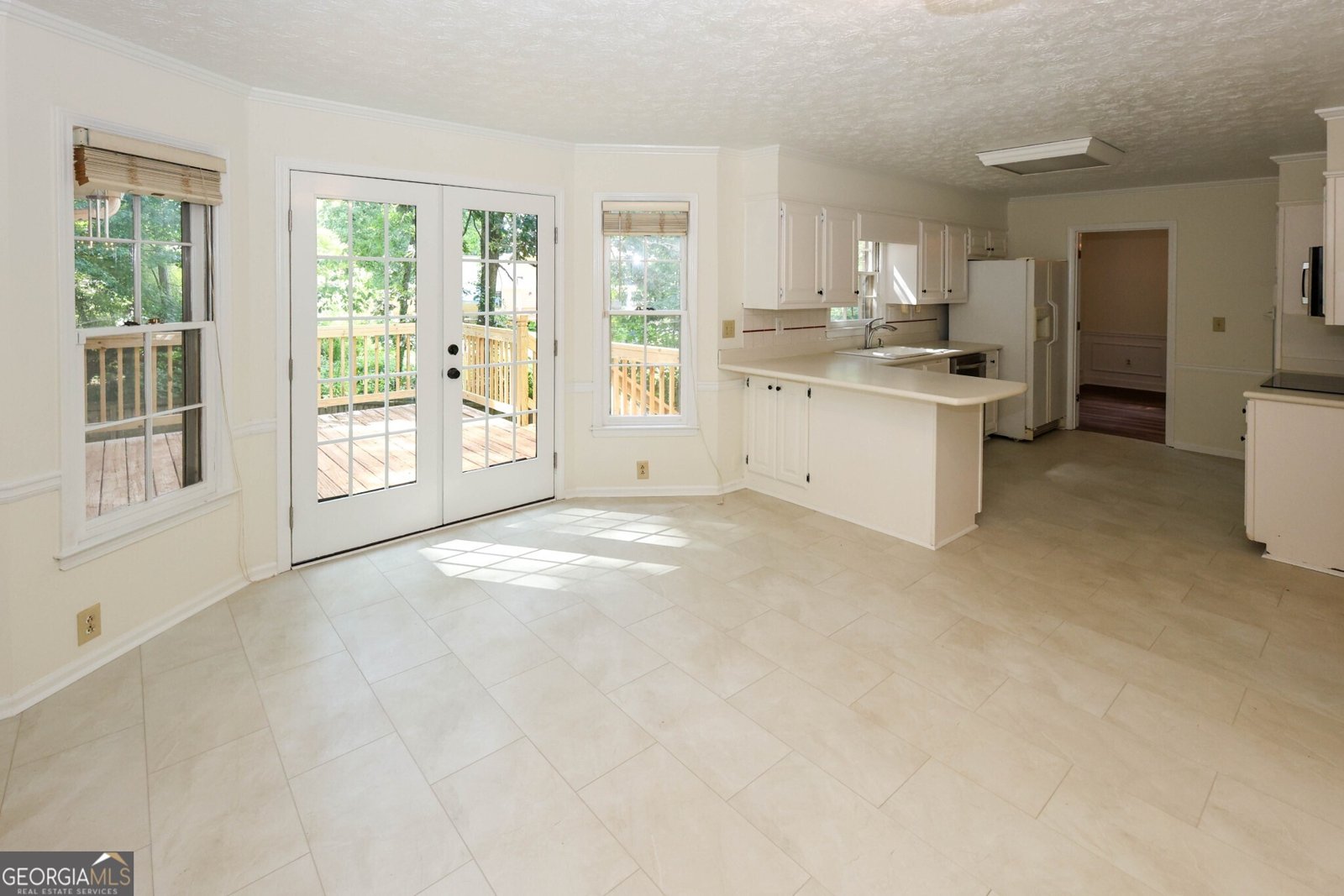 4128 Mayflower Court Lilburn - Photo 13
