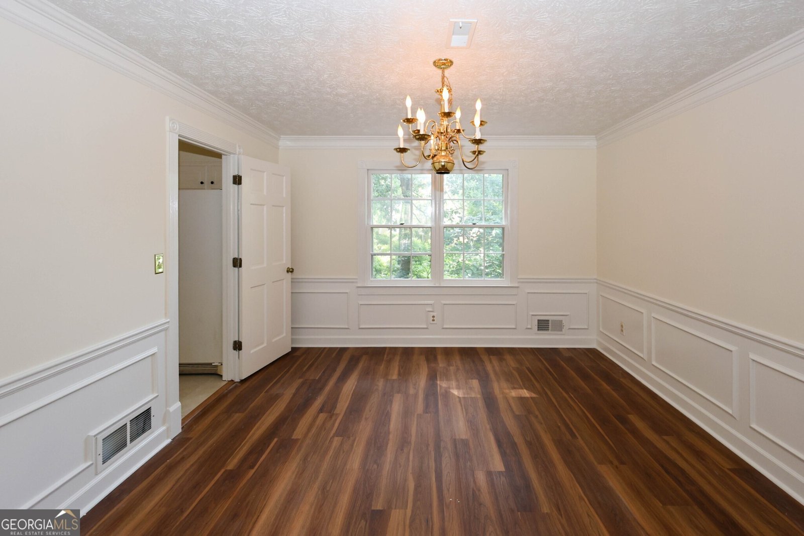 4128 Mayflower Court Lilburn - Photo 32