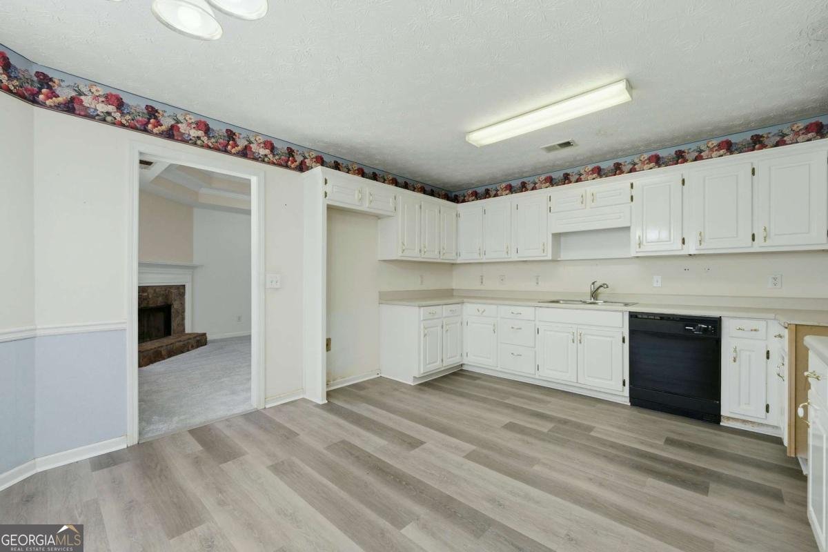 85 Five Oaks Drive Covington - Photo 8