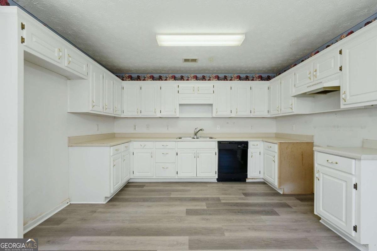 85 Five Oaks Drive Covington - Photo 9