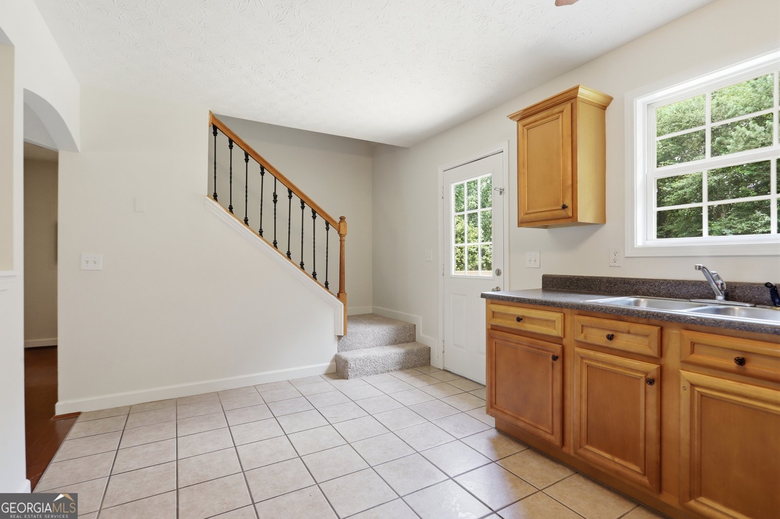 345 Rainey Road Temple - Photo 9