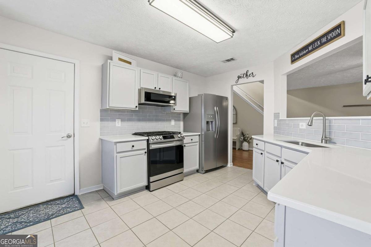 313 Westminster Drive Canton - Photo 10