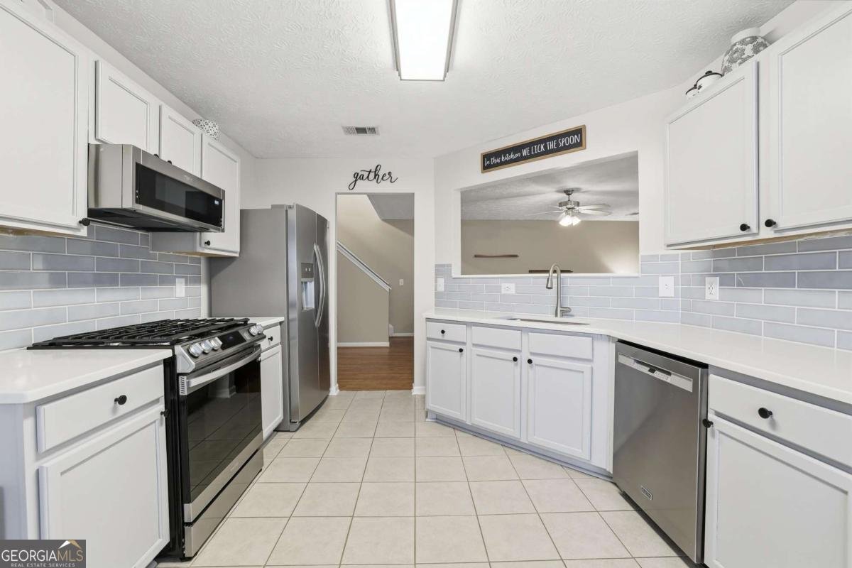 313 Westminster Drive Canton - Photo 9