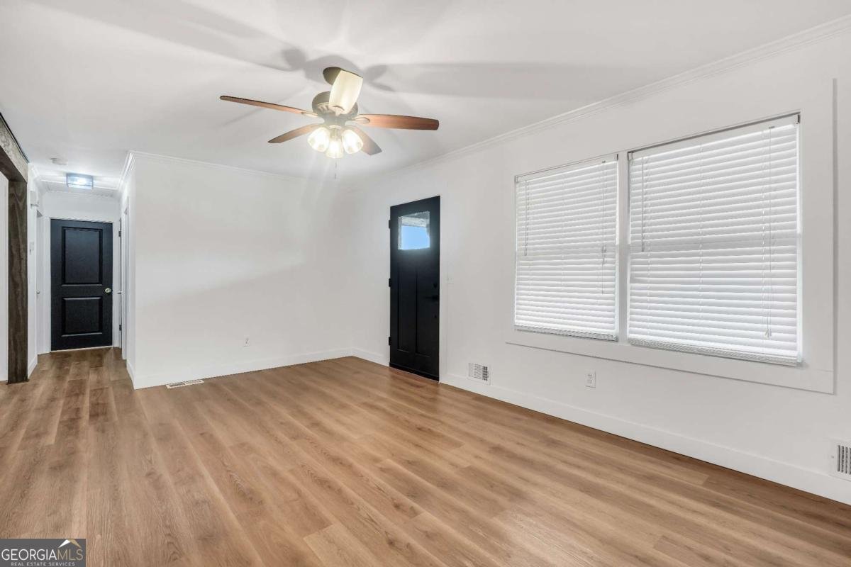 2940 Harris Street East Point - Photo 11