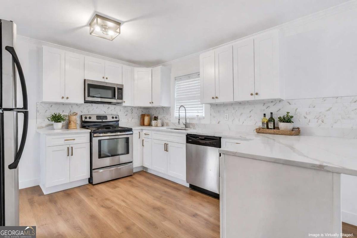 2940 Harris Street East Point - Photo 12