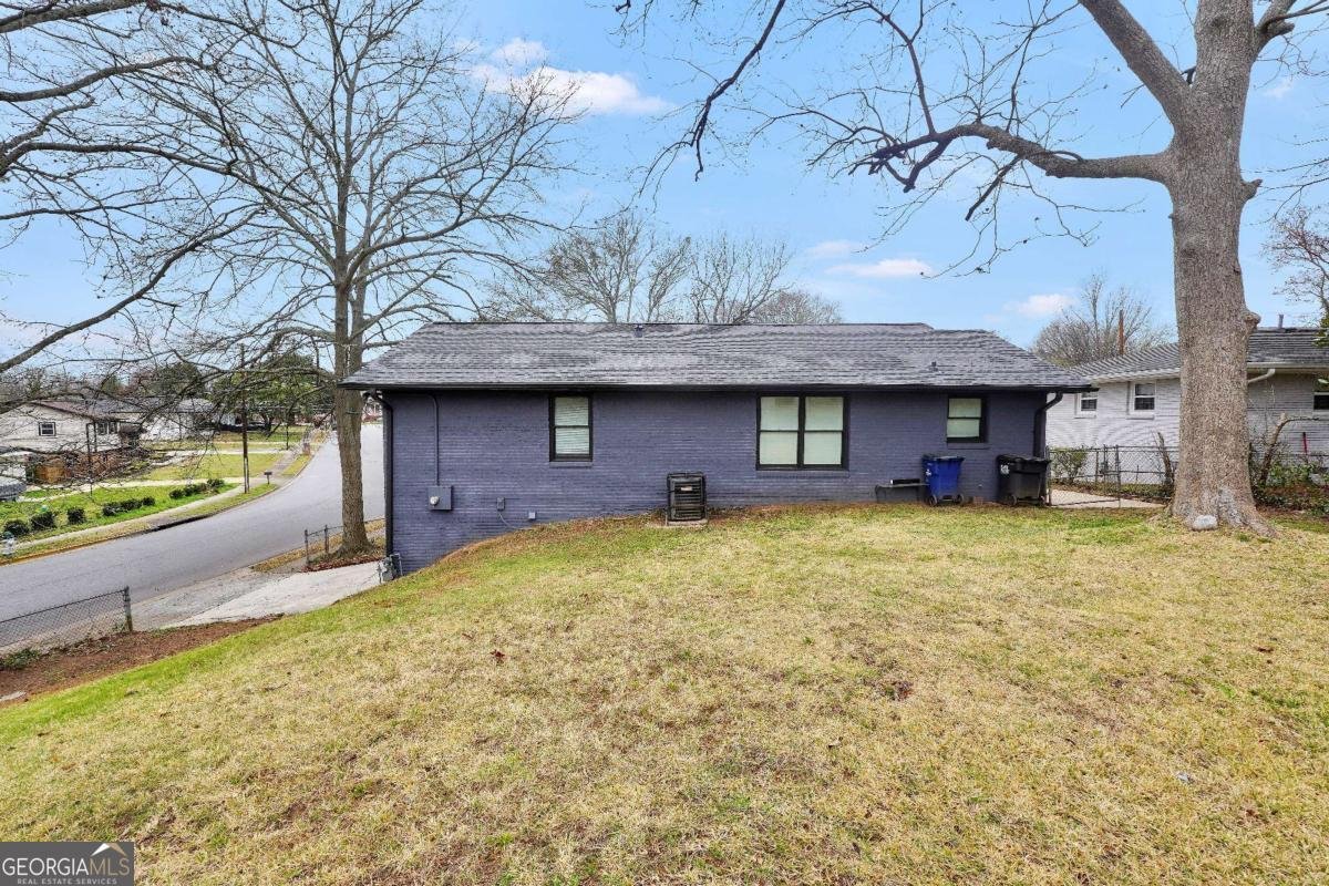 2940 Harris Street East Point - Photo 37