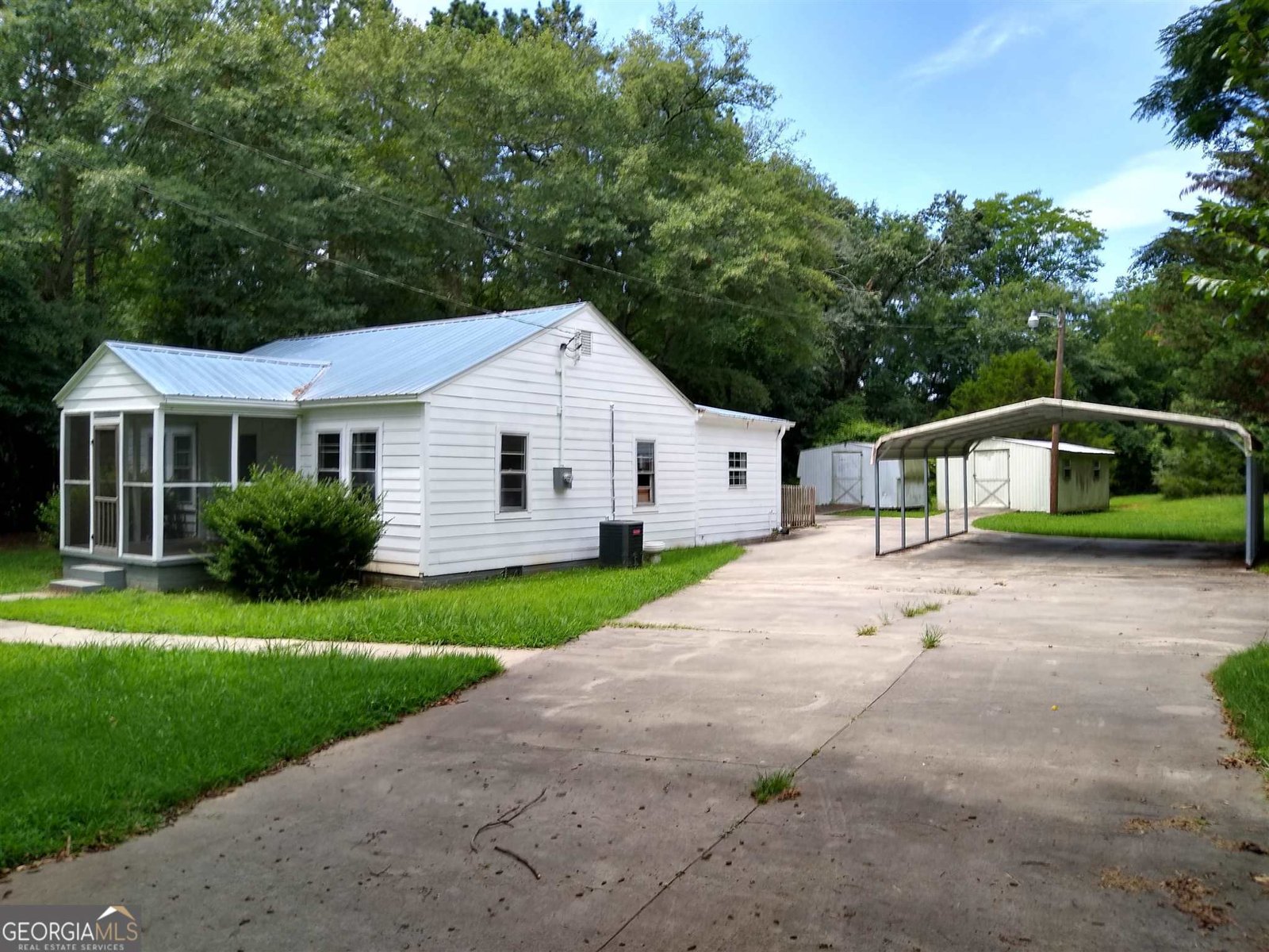 113 Maple Street Hartwell - main photo