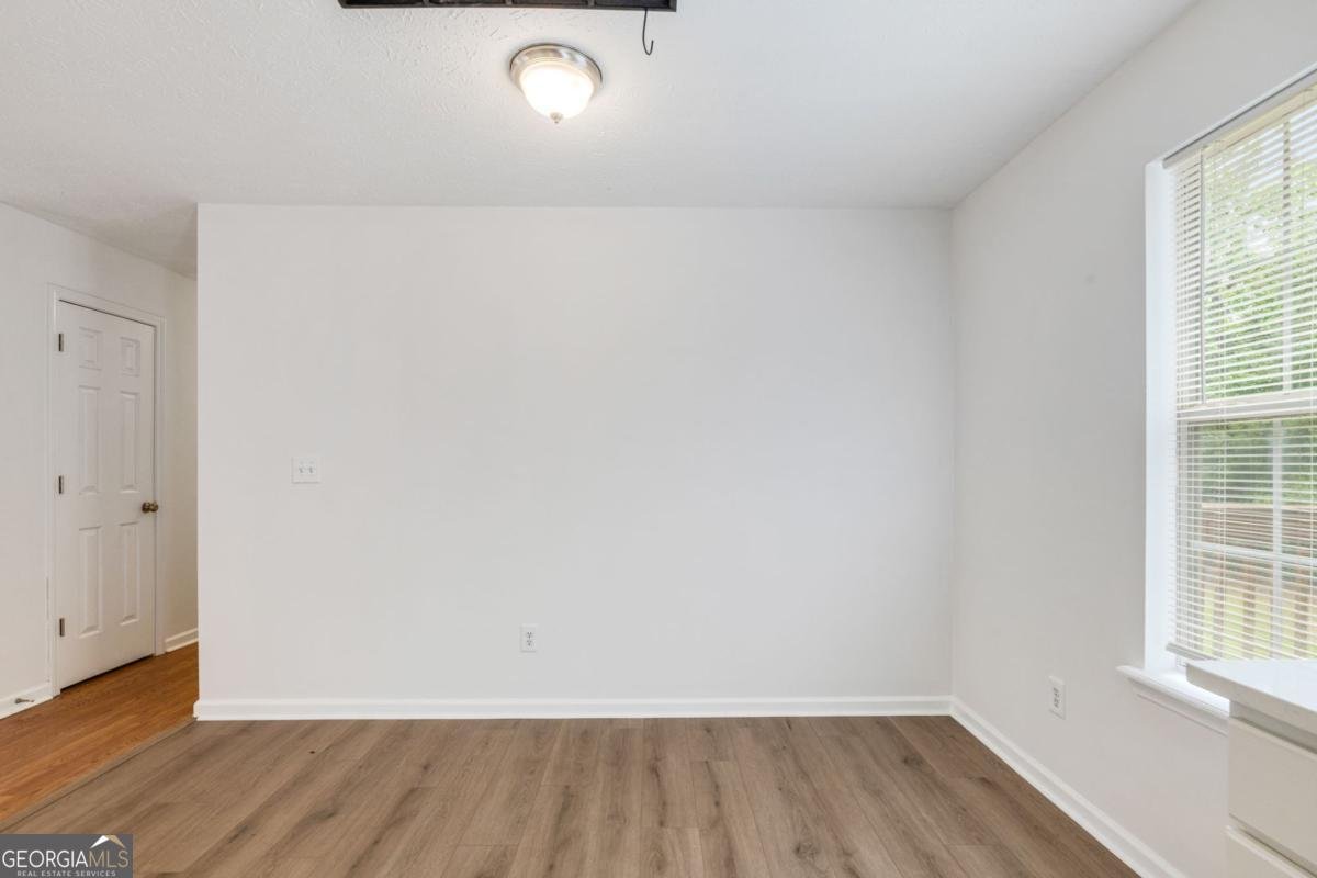 143 Kyler Way Dallas - Photo 13