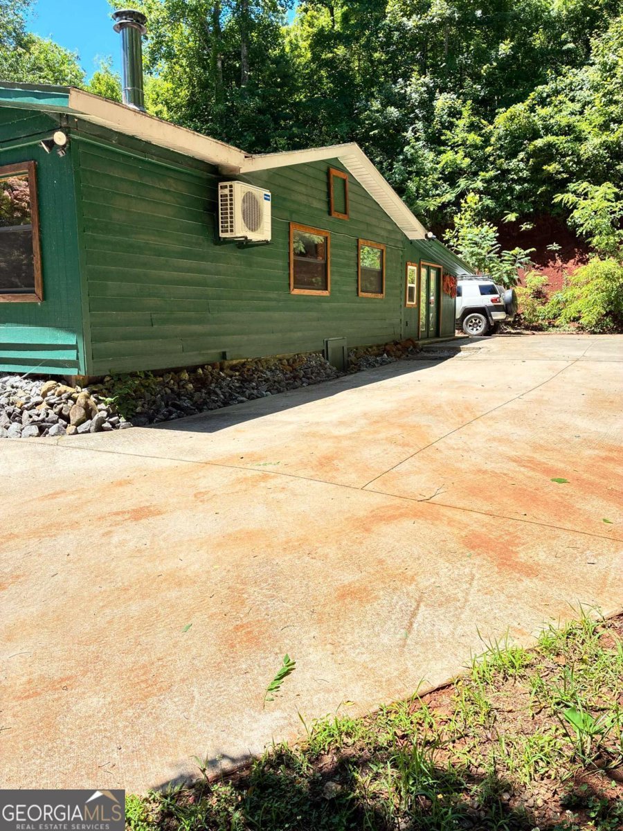 521 Sunnyside Road Hiawassee - Photo 12