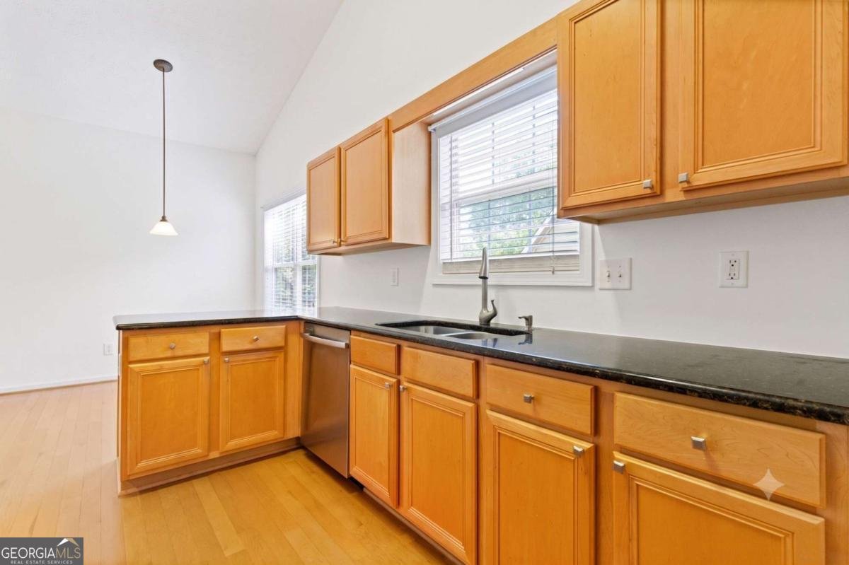 1755 Charleston Oak Circle Lawrenceville - Photo 7