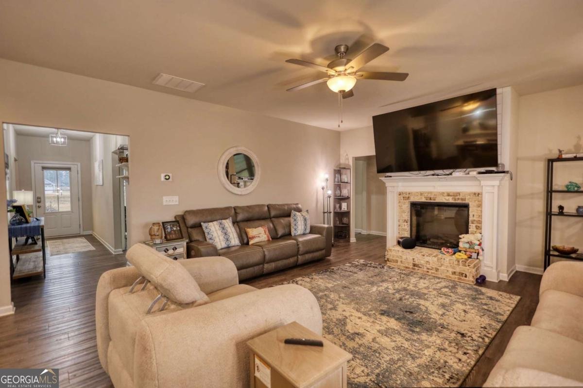 3741 Highway 83 Good Hope - Photo 8