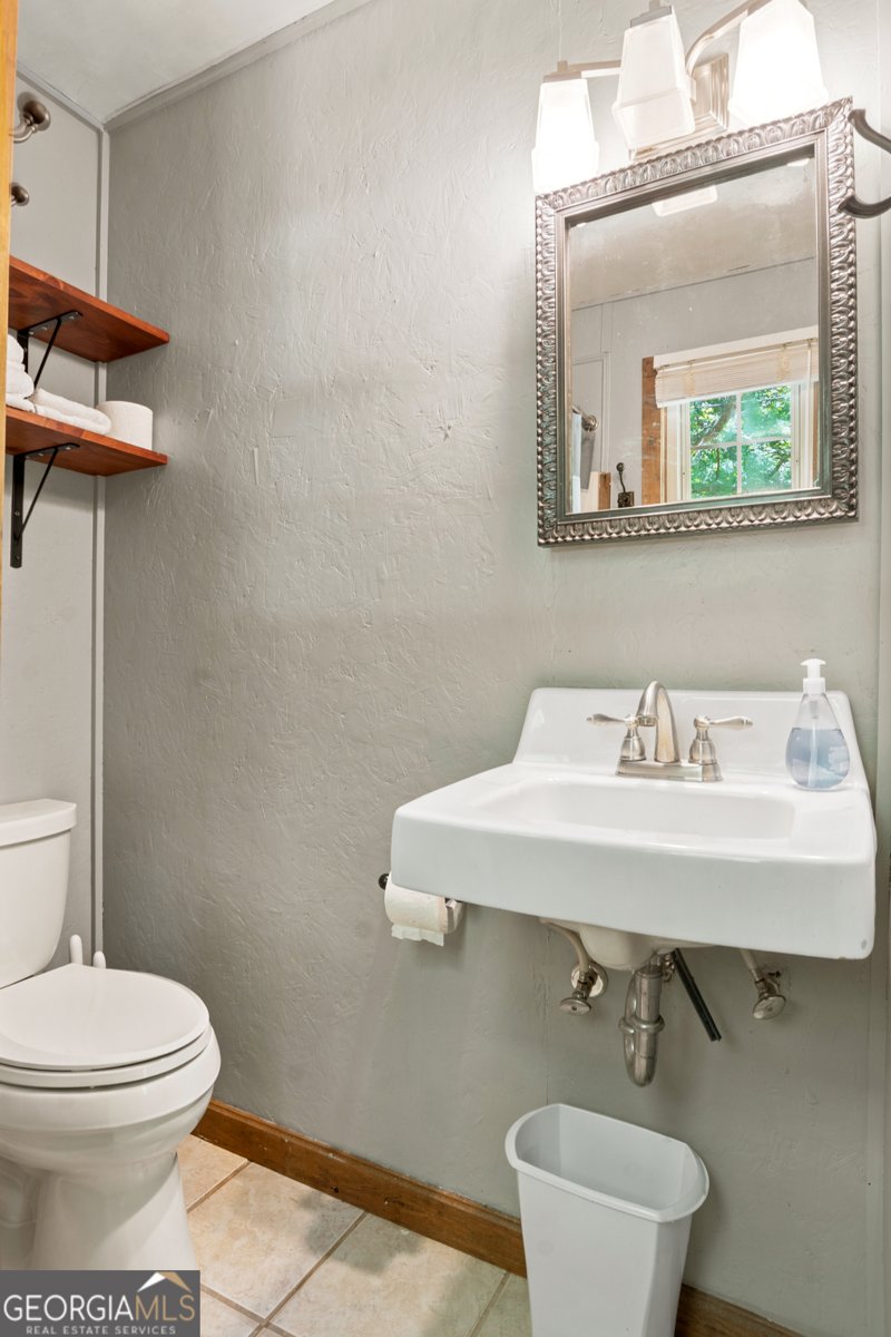 383 Hub Dent Road Milledgeville - Photo 19