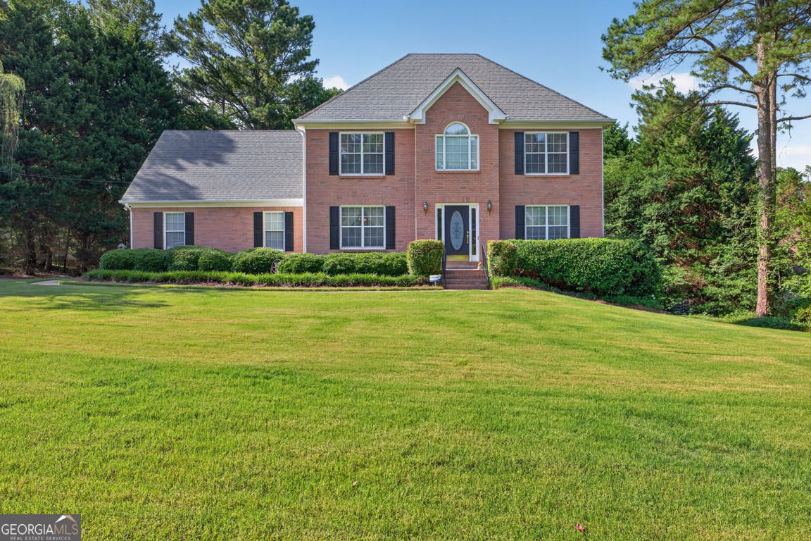 860 Scenic Lake Drive Lawrenceville - main photo