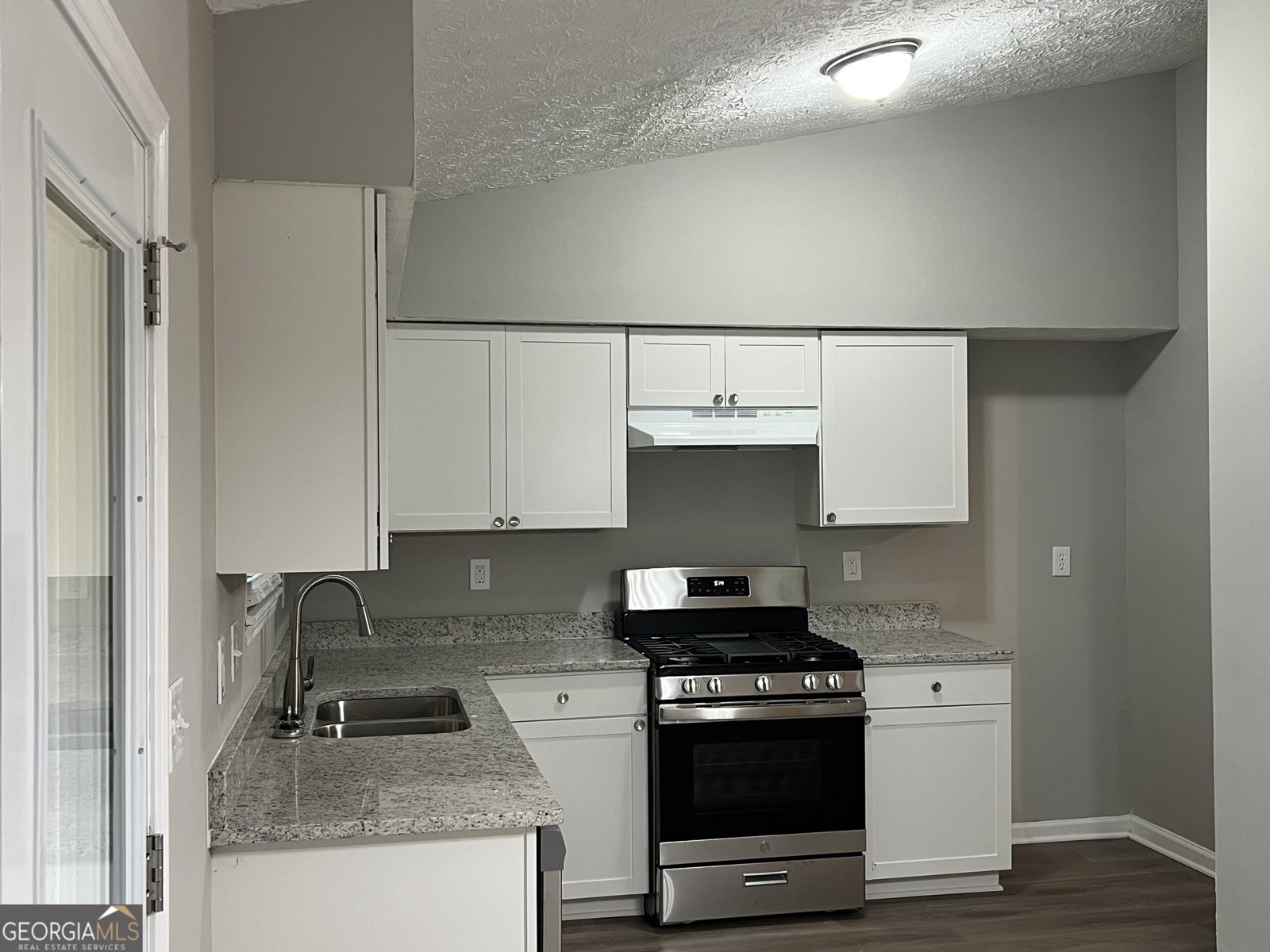 320 Cristi Court Jonesboro - Photo 9
