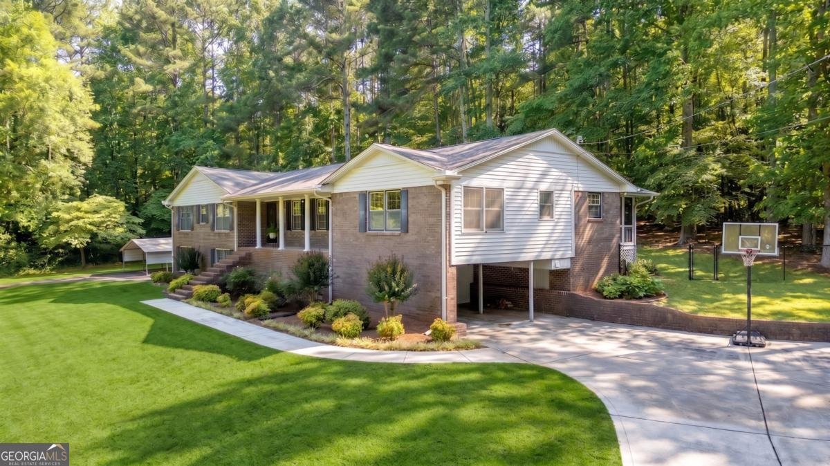 75 Wildwood Way Dallas - main photo