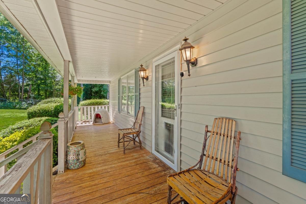 3880 Tanners Mill Road Gainesville - Photo 9