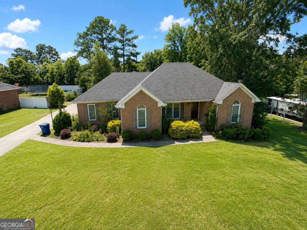 177 Timber Ridge Drive Macon - main photo