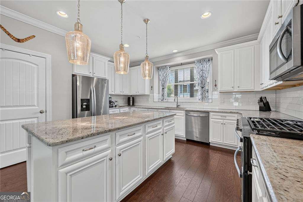 564 Henry Drive Marietta - Photo 10