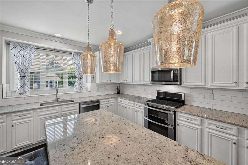 564 Henry Drive Marietta - Photo 7
