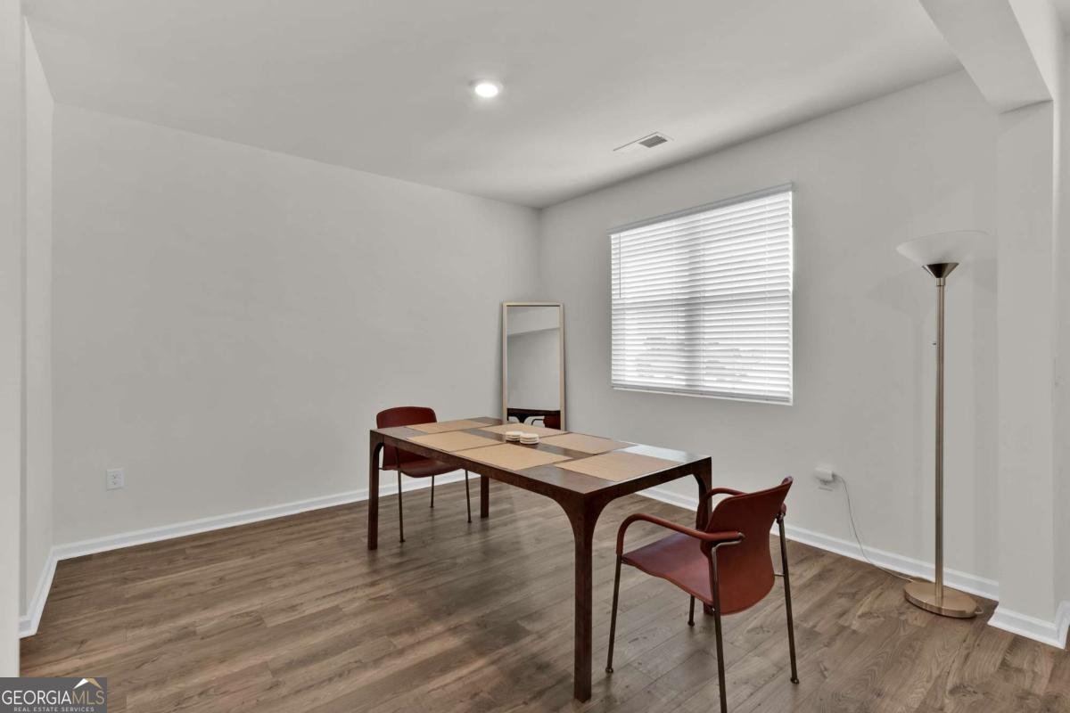 1054 Mackets Court Atlanta - Photo 16