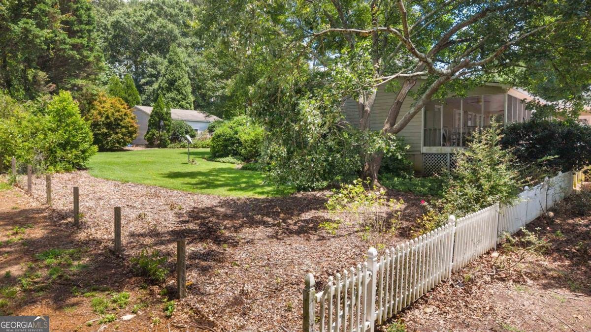 1470 Staci Drive Greensboro - Photo 11