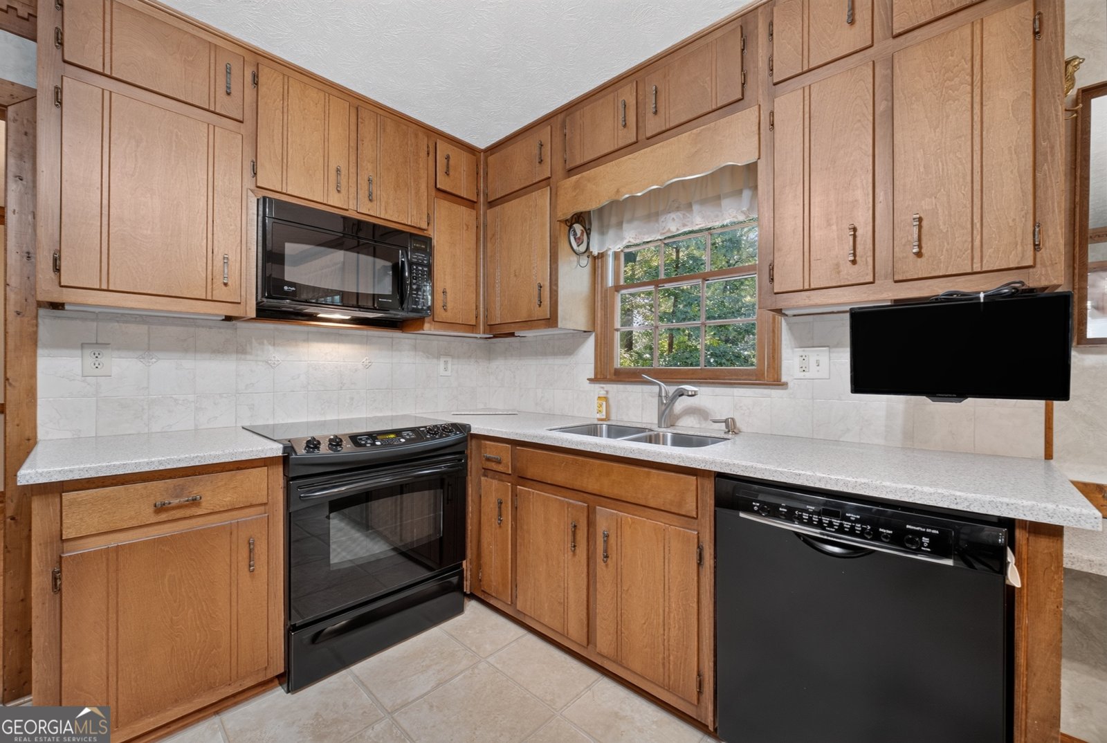 1656 Ramblewood Way Snellville - Photo 18