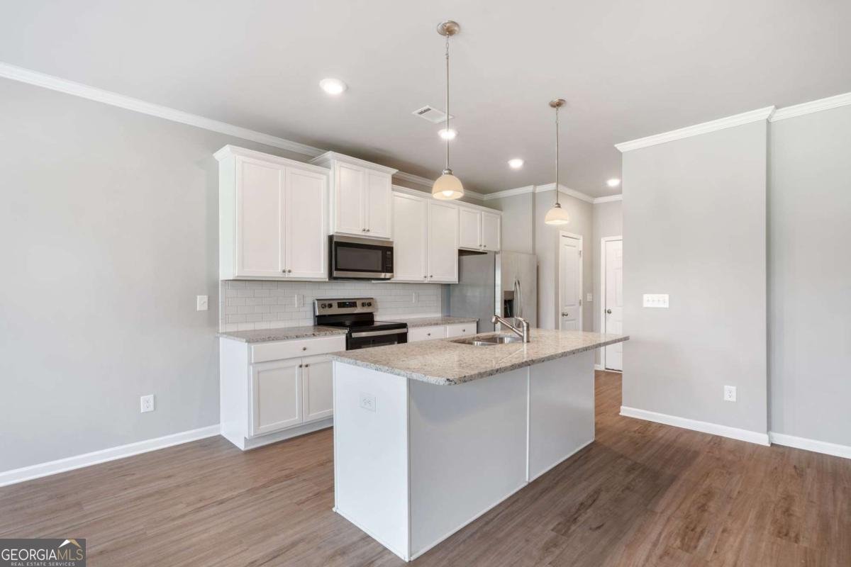 5064 Silver Fox Trail Oakwood - Photo 13
