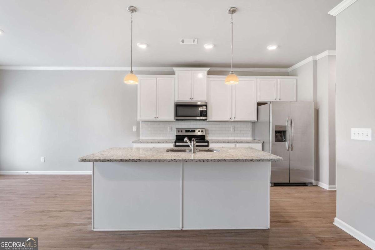 5064 Silver Fox Trail Oakwood - Photo 14