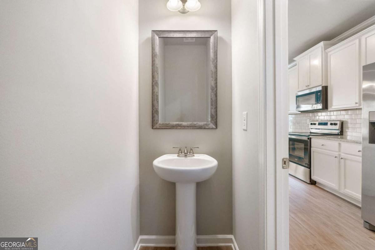5064 Silver Fox Trail Oakwood - Photo 22