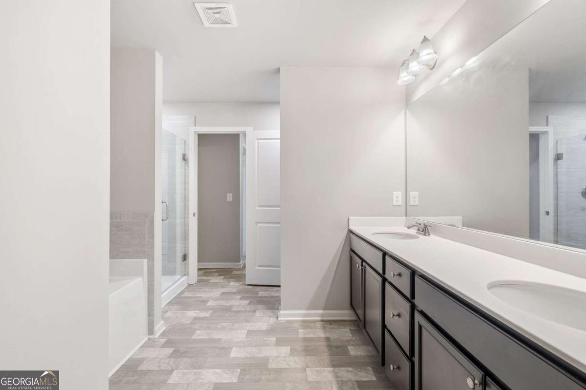 5064 Silver Fox Trail Oakwood - Photo 28