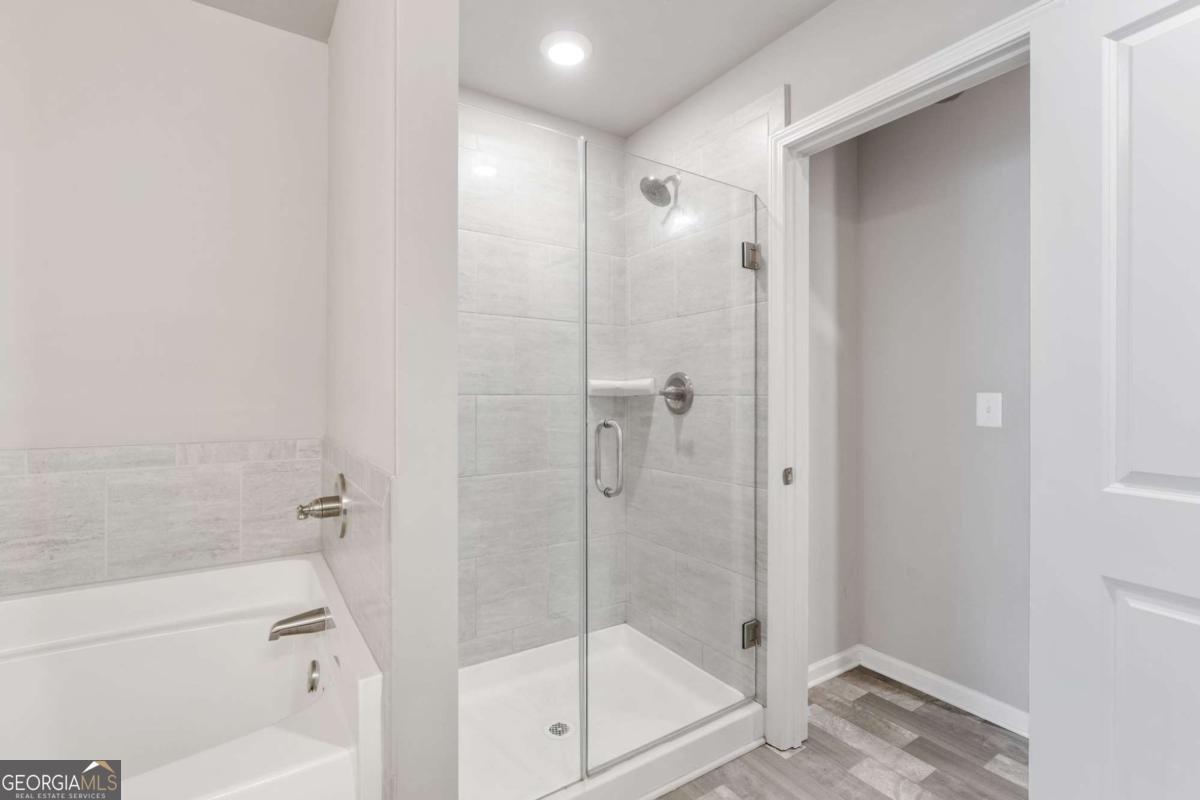 5064 Silver Fox Trail Oakwood - Photo 30
