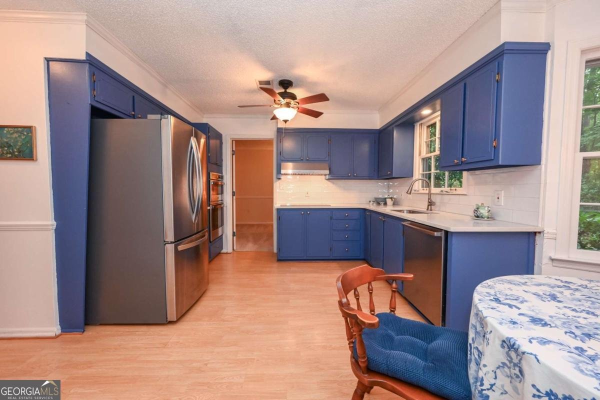 4649 Montauk Road Lilburn - Photo 11